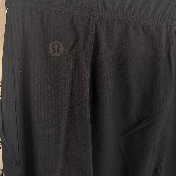 NWT Lululemon Dance Studio Slim-Fit High-Rise Flared Pant- Black/ Size Small - Picture 5 of 10
